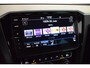 Volkswagen Passat Variant 2.0 TSI 190pk DSG R-Line Elegance Trekhaak Stoelverwarming Virtual Cockpit Navigatie