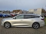 Ford Focus 1.0 EcoBoost Hybrid ST Line Wagon 155pk Automaat SCI | Winter Pack | Moondust Silver | 12.3 inch personaliseerbare Digital Cockpit | Achteruitrijcamera | Draadloos opladen mobiele telefoon | Ford Keyless Entry