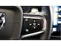 Volvo XC40 1.5 T5 Plug-in Hybrid 193kW/262pk DCT7 FACELIFT! Plus Bright CLIMA + CRUISE + FULL LED HIGH BEAM + NAVI SENSUS + LANE ASSIST + SPORTSTOELEN + KEYLESS ENTRY&GO + CAMERA + MISTLAMPEN VOOR + PARKSENSOREN + 18" LM-VELGEN!!