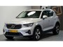 Volvo XC40 1.5 T5 Plug-in Hybrid 193kW/262pk DCT7 FACELIFT! Plus Bright CLIMA + CRUISE + FULL LED HIGH BEAM + NAVI SENSUS + LANE ASSIST + SPORTSTOELEN + KEYLESS ENTRY&GO + CAMERA + MISTLAMPEN VOOR + PARKSENSOREN + 18" LM-VELGEN!!