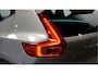 Volvo XC40 1.5 T5 Plug-in Hybrid 193kW/262pk DCT7 FACELIFT! Plus Bright CLIMA + CRUISE + FULL LED HIGH BEAM + NAVI SENSUS + LANE ASSIST + SPORTSTOELEN + KEYLESS ENTRY&GO + CAMERA + MISTLAMPEN VOOR + PARKSENSOREN + 18" LM-VELGEN!!