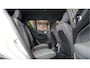 Volvo XC40 1.5 T5 Plug-in Hybrid 193kW/262pk DCT7 FACELIFT! Plus Bright CLIMA + CRUISE + FULL LED HIGH BEAM + NAVI SENSUS + LANE ASSIST + SPORTSTOELEN + KEYLESS ENTRY&GO + CAMERA + MISTLAMPEN VOOR + PARKSENSOREN + 18" LM-VELGEN!!