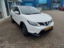 Nissan Qashqai 1.2 Tekna Automaat, Panoramadak, Trekhaak, Parkeersensoren voor + achter, Stoelverwarming, Lederen bekleding,
