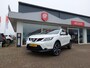 Nissan Qashqai 1.2 Tekna Automaat, Panoramadak, Trekhaak, Parkeersensoren voor + achter, Stoelverwarming, Lederen bekleding,