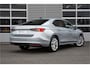 Skoda Superb First Edition | Achteruitrijcamera | Climatronic, elektronische airconditioning met 3 klimaatzones | LED Koplampen met LED dagrijverlichting