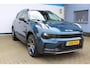 Lynk & Co 01 1.5 | Fabrieksgarantie tot 2026 | Panorama dak | 360' Camera | Elektrische kofferbak | Bestuurdersstoel elektrisch verstelbaar met geheugen | Parkeersensoren V+A | Navigatie | Climate controle | Stoelverwarming | Digital cockpit | Adaptive cruise | Apple CarPlay/Android auto | Keyless Go | 20 Inch LMV |