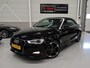 Audi A3 Cabriolet 1.4 TFSI 180pk 2x S-Line Navigatie Trekhaak Airco-ecc 18 inch Half leer Stoelverwarming PDC Xenon Drive select Boekjes Cruise control Nette auto