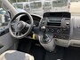 Volkswagen Transporter Kombi 2.0 TDI 140 PK DSG L1H1 BM BTW en BPM vrij Airco Cruise control Trekhaak PDC Marge 1e eigenaar Ideaal voor ombouw naar camper Euro 5 Personenbus Kombi Combi Tourer Groepsvervoer