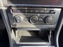 Volkswagen E-Golf E-DITION / Voorruit verwarming / 17 Inch / Parkeersensoren v+a