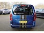 Opel Combo-e Life L1H1 Edition 50 kWh CAMERA DAB CARPLAY STOELVERWARMING BULLBAR JBL LMV PDC