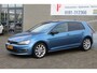 Volkswagen Golf 1.6 TDI Highline BlueMotion Parkeersensoren/Apple carpley/Navigatie/Lichtmetalen velgen/LED/Sportstoelen/Multifunctioneel stuurwiel/Elektrische ramen/Elektrisch verstelbare spiegels.