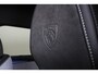 Peugeot e-5008 GT 73 kWh 214 | Warmtepomp | Navi | Camera | Verwarmde stoelen en stuur | LED Koplampen | Keyless |