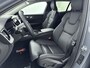 Volvo V60 T6 Plug-in hybrid Plus Dark Long Range | THUNDER GREY | Blis | Lederen bekleding | Stoel + Stuurverw. | PDC + Camera | Extra getint glas achter |