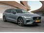 Volvo V60 T6 Plug-in hybrid Plus Dark Long Range | Intellisafe Surround& Assist | Lederen bekleding | Memory | PDC + Camera | Extra getint glas achter |