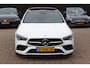 Mercedes-Benz CLA 180 Business Solution AMG / Panoramadak / Camera / 19'' / Sfeerverlichting / Leder&Alcantara / Cruise Control