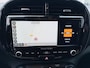 Kia e-Soul ExecutiveLine 64 kWh Sunroof | Full options | Draaghaak tbv Fietsendrager | 1-Fase > max 7.2 kw laden bij laadpaal