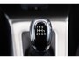 Volvo V40 2.0 Kinetic Business LEER AIRCO CLIMATE PDC RIJKLAAR BOVAG GARANTIE