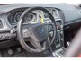 Volvo V40 2.0 Kinetic Business LEER AIRCO CLIMATE PDC RIJKLAAR BOVAG GARANTIE