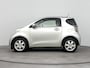 Toyota iQ 1.0 VVTi Comfort | Navigatie | Airco | LM velgen |