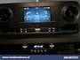 Mercedes-Benz Sprinter 317 CDI 170pk L3H2 Euro6 Airco | Apple Carplay | 360 Graden Camera | Navigatie Android Auto, Cruisecontrol, Chauffeursstoel, Parkeersensoren, Stoelverwarming, Bijrijdersbank