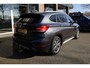 BMW X1 xDrive25e PHEV Executive Edition LEER TREKHAAK-AFN HUD CAMERA CRUISE DAB NAVI STOELVERWARMING 2XPDC CLIMA ELEC-KOFFERBAK 18"LMV