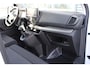 Citroën Jumpy L3 1.5 BlueHDI 120 PK S&S ACTIE! 0,0% FINANCIAL LEASE - 36 MND / Prijs excl. BTW, BPM en kosten rijklaarmaken. Dit voertuig valt onder de ondernemersregeling, waardoor BPM-vrijstelling mogelijk is.| 2 zitplaatsen rechtsvoor | Achteruitrij Camera | Airco (automatisch)