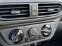 Hyundai i10 1.0 Comfort 5-zits / Airco / Cruise Control / Apple & Android Carplay / Bluetooth / DAB / Elektrische ramen voor / Elektrisch verstelbare & Inklapbare buitenspiegels