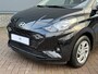 Hyundai i10 1.0 Comfort 5-zits / Airco / Cruise Control / Apple & Android Carplay / Bluetooth / DAB / Elektrische ramen voor / Elektrisch verstelbare & Inklapbare buitenspiegels