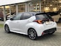Toyota Yaris 1.5 Hybrid GR Sport | JBL, Dodehoekherkenning, Stoelverwarming, Smart connect, Dynamic Grey, Keyless, CarPlay, Half Leer