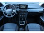 Dacia Jogger 1.0 TCe 100Pk ECO-G Extreme 7p. | Draadloze Carplay | Parkeersensoren & Camera | Climate Control | Isofix | Automatische Verlichting & Regensensoren | Keyless Entry |