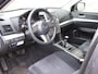 Subaru Outback 2.5i Luxury - Stoelverwarming - Trekhaak -