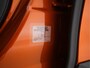 Peugeot e-2008 EV Active Pack 50 kWh [ 3-Fase ] {SOH-100%} (INCL-BTW) *FULL-LED | CARPLAY | MICROFIBRE-COMFORT-SEATS | CCS-FASTLOADER | KEYLESS | ECC | PDC | CRUISE | DIGI-COCKPIT | LANE-ASSIST | DAB | CARBON-INLAY |  *