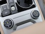 Volkswagen Touareg 3.0 TSi eHybrid Atmosphere 4MOTION 381PK DSG Luchtvering, head-up, memorystoelen, nachtzicht, keyless, Panorama Dak, 360gr. Camera, trekhaak, 21" lichtmetalen velgen