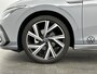 Volkswagen Golf Variant 1.5 eTSI R-Line DSG7