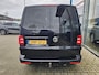 Volkswagen Transporter 2.0 TDI L1H1 | Highline | 204 pk ! Automaat | Trekhaak | Full led | Camera | Navigatie | Stuurwielbediening | Sidebars | Bijrijdersbank | Nette auto!