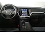 Volvo V60 B3 Essential | Verwarmbare Voorstoelen | Adaptieve Cruise Control | Dodehoekdetectie Met Correctie | Verwarmbaar Stuurwiel | Parkeersensoren | Verwarmbare Achterbank | Navigatiesysteem | Keyless Start | Rijstrooksensor Met Correctie