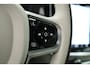 Volvo V60 2.0 T6 Plug-in hybrid AWD Plus Dark | Stuur- & 4x stoelverw. | H&K | Camera | ACC | Blis |