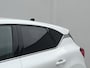 Renault Captur 1.3 TCe 140 EDC Automaat Intens / 1.500KG Trekgewicht / Adaptieve cruise control / Dodehoekdetectie / Keyless / Climate control / Stoel- en stuurverwarming