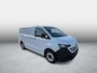 Volkswagen Transporter Bedrijfswagens Life L1 2.0 TDI EU6 110 kW 150 pk 6 versn. hand | BPM vrij | Achterdeuren zonder ruit | Zitpakket 3 voor Life & Style - armleuningen, bijrijdersbank met doorlaadfunctie en klaptafel | Multifunctioneel kunstlederen stuurwiel |