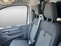 Volkswagen Transporter Bedrijfswagens Life L1 2.0 TDI EU6 110 kW 150 pk 6 versn. hand | BPM vrij | Achterdeuren zonder ruit | Zitpakket 3 voor Life & Style - armleuningen, bijrijdersbank met doorlaadfunctie en klaptafel | Multifunctioneel kunstlederen stuurwiel |