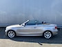 BMW 1-Serie Cabrio 118i High Executive 133Dkm.NAP, AUTOMAAT, Leer, Clima, CC, LM, Afn.Trekh, nw. APK – Inruil Mogelijk –