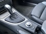 BMW 1-Serie Cabrio 118i High Executive 133Dkm.NAP, AUTOMAAT, Leer, Clima, CC, LM, Afn.Trekh, nw. APK – Inruil Mogelijk –