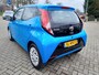 Toyota Aygo 1.0 VVT-i x-play mooie complete Aygo in het blauw !