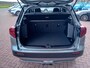 Suzuki Vitara 1.5 Hybrid Select Automaat, Airco(automatisch) Carplay/Android auto, Navigatie, Bluetooth, Cruise control adaptief, Stoelverwarming, Camera, Keyless, Rijbaan begeleiding, Dode hoek detector, enz.., Nieuwstaat, Dealer onderhouden, BOVAG