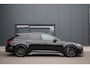 Audi RS6 Avant RS6-S ABT 700PK | Keramische | ACC | 360 Cam | Head up | B&O | Stoelventilatie | Lane & Side Assist | Dynamic+ 305km/h| Laser | Achterasbesturing | Laser | Stuurverwarming | Memory | Garagedeuropener | Apple & Android Carplay | HR 22"| ABT Sportuitlaat | Target Blu Eye | Ambiance | Carbon |