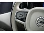 Volvo XC60 T6 Plug-in hybrid AWD Plus Bright | Blond leer!| | Achterbank verwarmd | Alarmsysteem | Apple Carplay/Android Auto|telefoonintegratie premium