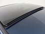 Mercedes-Benz A-klasse 180 Business Solution AMG / Stoelverwarming / Achteruitrijcamera / Panorama-schuifdak / Memory-Stoelen / Night-Pakket /