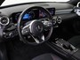 Mercedes-Benz A-klasse 180 Business Solution AMG / Stoelverwarming / Achteruitrijcamera / Panorama-schuifdak / Memory-Stoelen / Night-Pakket /