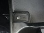 Mercedes-Benz A-klasse 180 Business Solution AMG / Stoelverwarming / Achteruitrijcamera / Panorama-schuifdak / Memory-Stoelen / Night-Pakket /