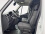 Renault Master T33 2.3 - 135PK dCi L2H2 Work Edition | BPM VRIJ | Trekhaak | Parkeersensoren | Navi | Apple CarPlay/Android Auto | Volledig betimmerd |